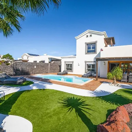 Villa Lucero Playa Blanca
