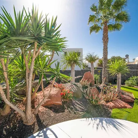 Lucero Villa Playa Blanca